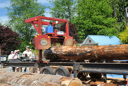 Wild Thyme Farm Oakville Lumber Milling And Drying Workshop By NCF / NNRG, Band Saw