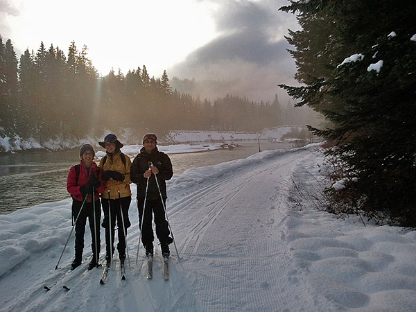 ANdrea, Karen, and Josh at Chiwawa Sno-Park See N Ski cross-country ski trail in Lake Wenatchee State Park by Wenatchee River