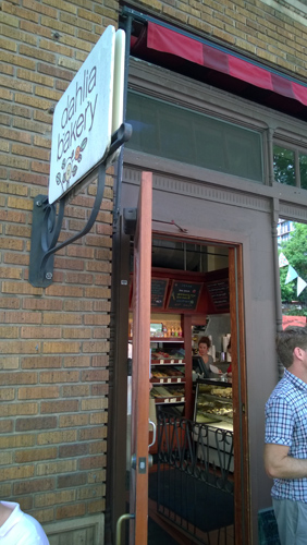 Dahlia Bakery in Savor Seattle Chocolate Indulgence Tour