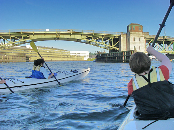 Duwamish River kayaking In Seattle To 16th Avenue South bridge