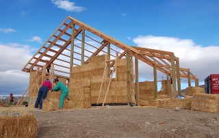 Strawbale Construction Workshop Of Ellensburge Barn, Exterior Walls