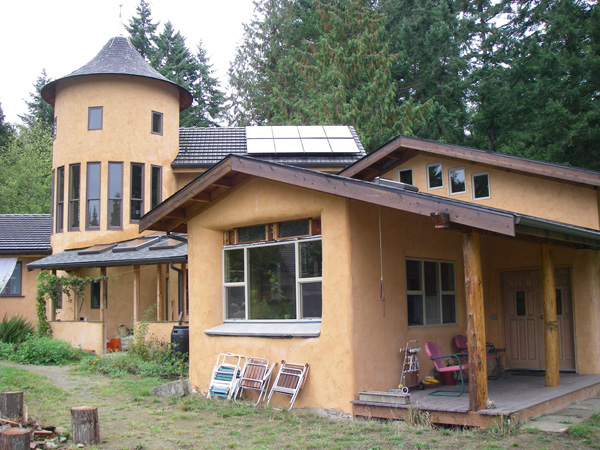 Clinton Straw Bale Construction Home Using Active Photovoltaics And Passive Solar Design, Part Of The 2008 Whidbey Island Solar Tour