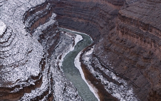 Goosenecks State Park San Juan River Canyon Overlook River And Canyon