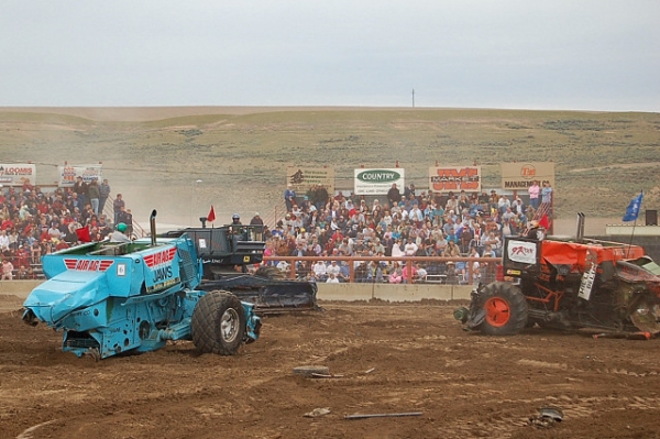 Lind Combine Demolition Derby